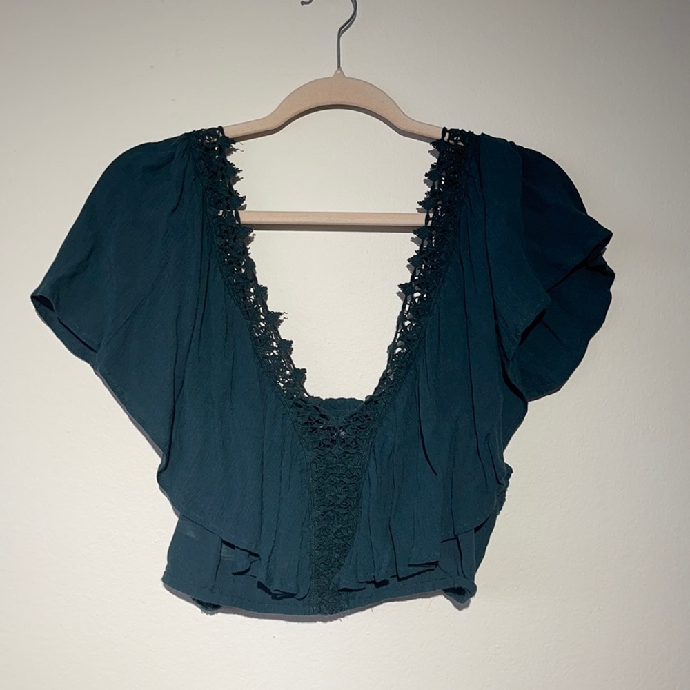 American Eagle Outfitters green ruffle crop top